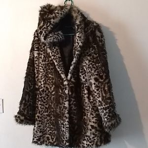 Pamela McCoy faux fur jacket size M